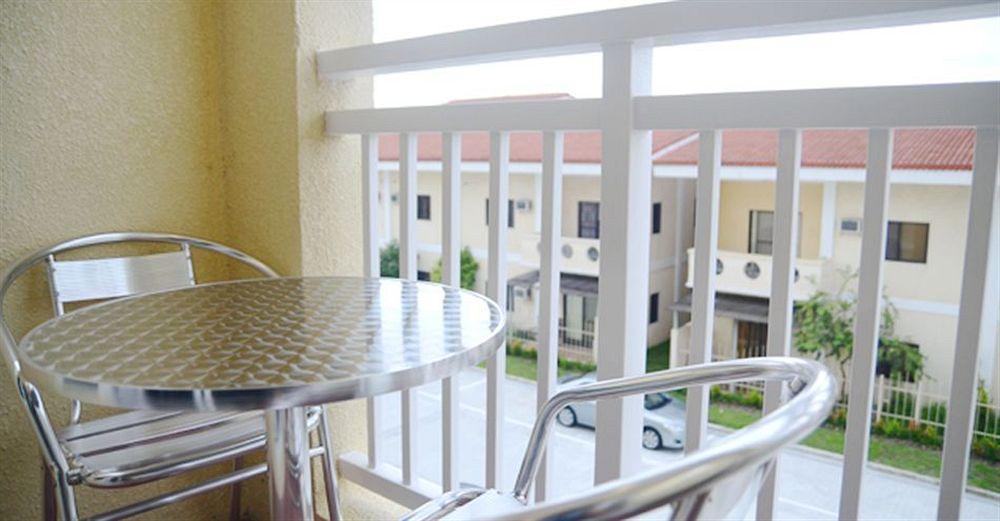 Subic Coco Hotel Olongapo Exterior foto